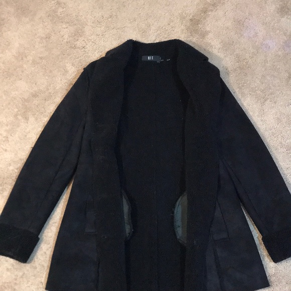 Coat - Picture 2 of 7